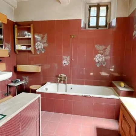 Luxury In Historic !!! Apartment *